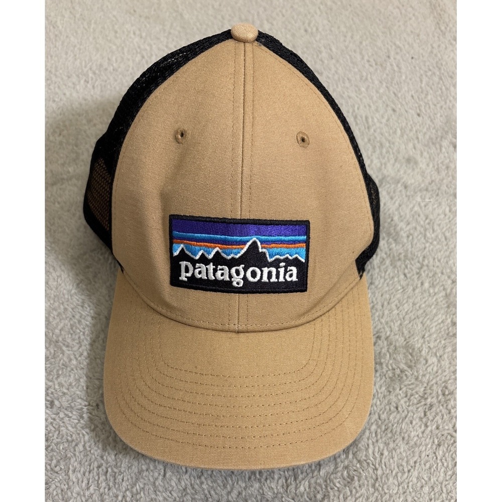 Patagonia P-6 Logo Snapback Trucker Baseball Hat Orange Mesh Black AdjustableCap